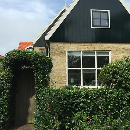 Fenneluca, Den Hoorn Den Hoorn (North Holland)